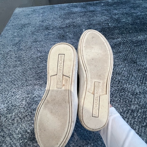 MK size 5 shoes - Picture 3 of 4